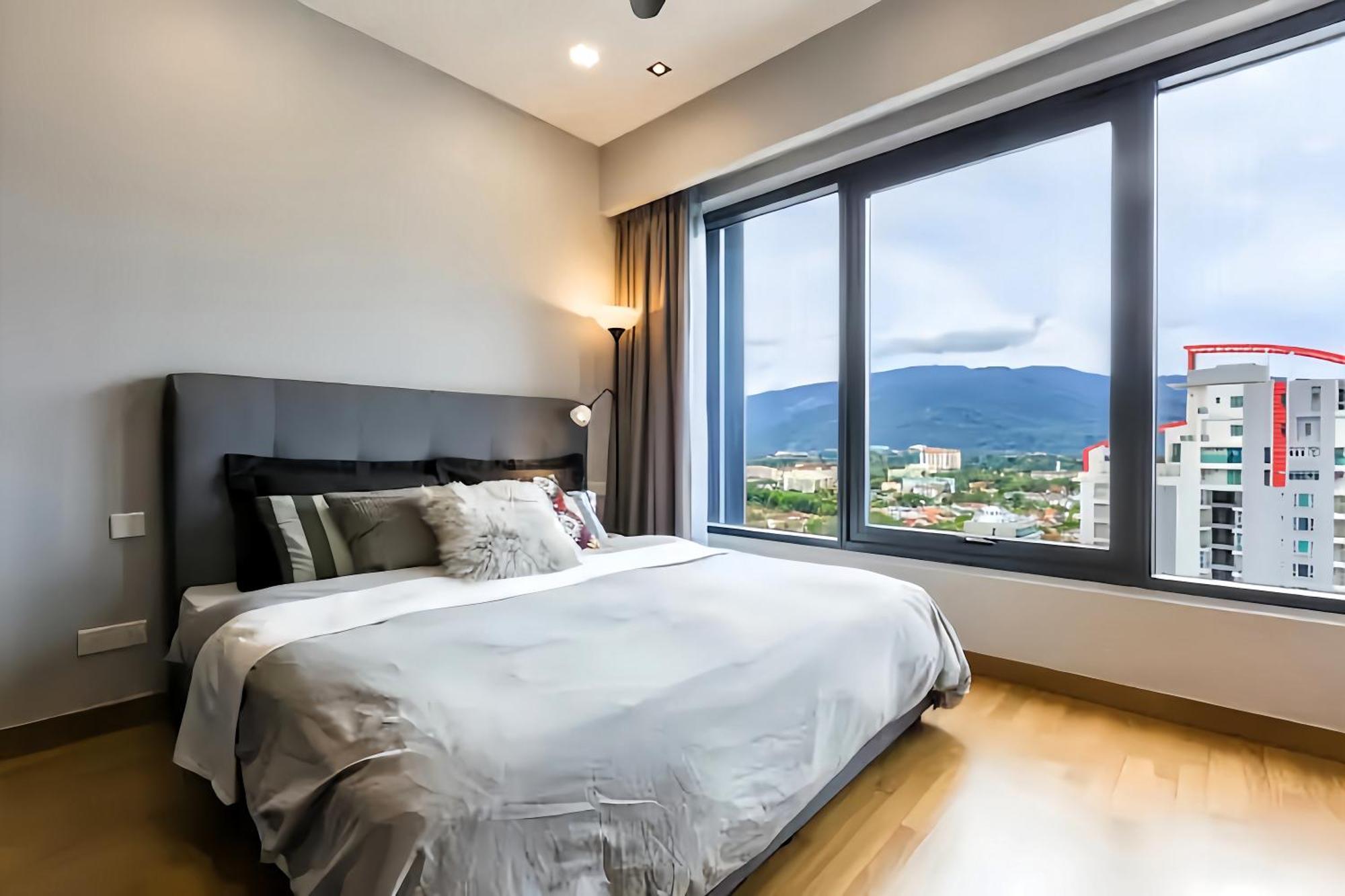 Tropicana 218 Macalister Penang Apartment George Town Exterior foto